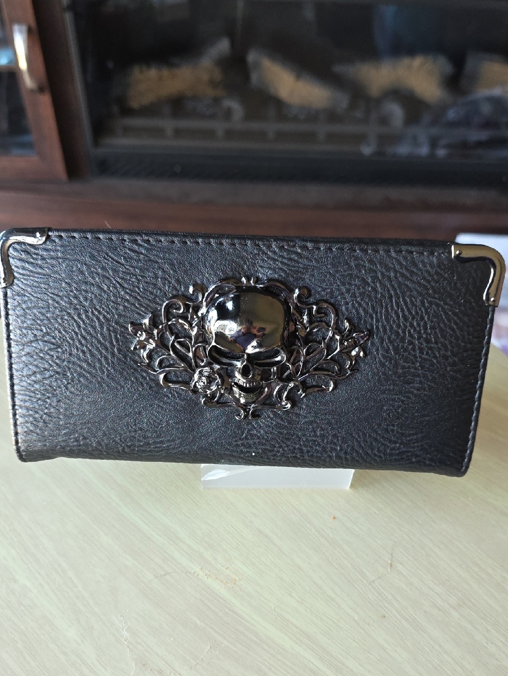 Black Skull-Emblem Leather Wallet - Women Accessories